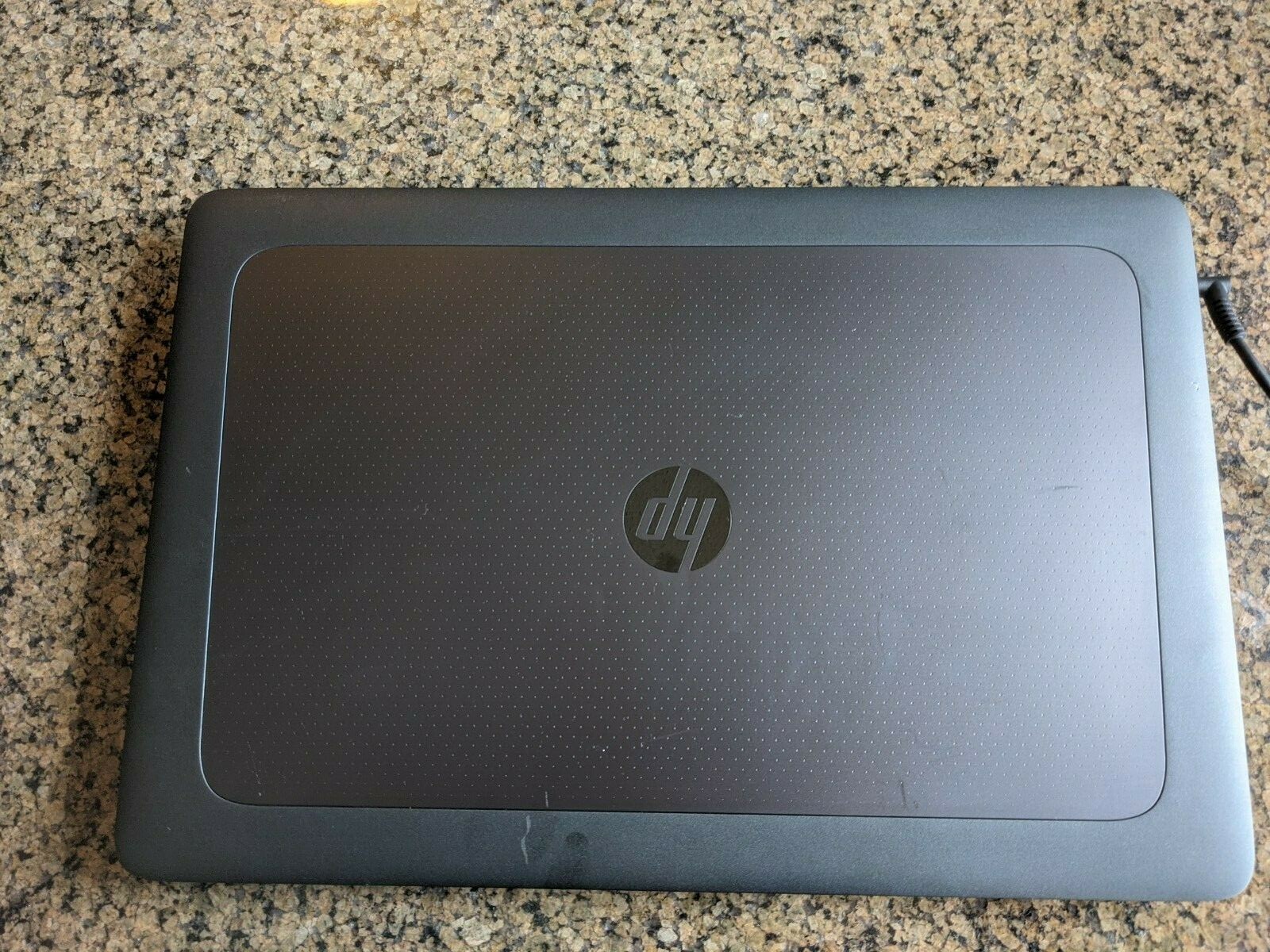 HP ZBook 17 G3 17.3″ i5-6440HQ 2.6GHz 16GB 500 M.2 SSD Win10 Pro