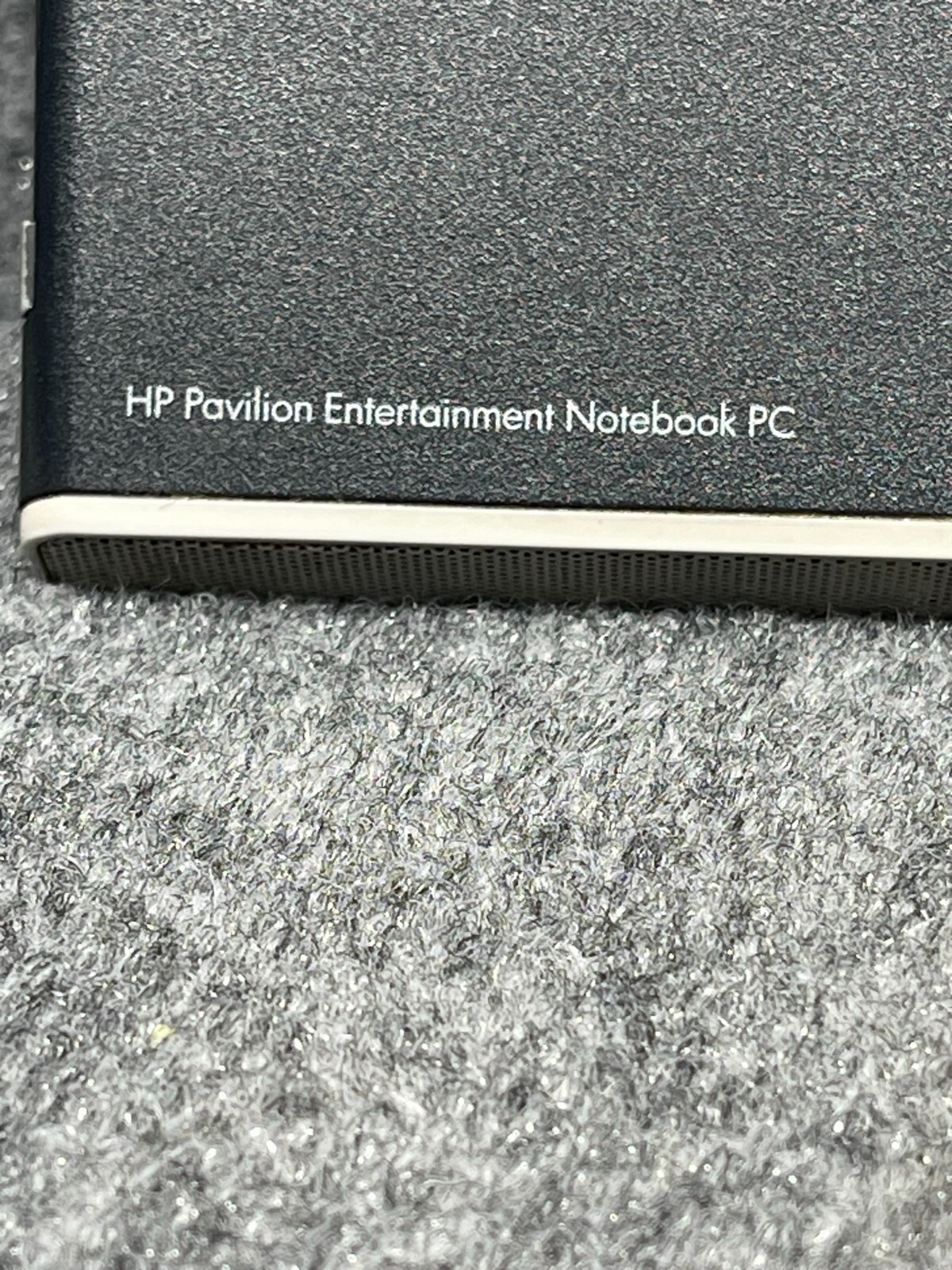 HP Pavilion DV1000 Laptop Intel Centrino For Parts Repair Notebook