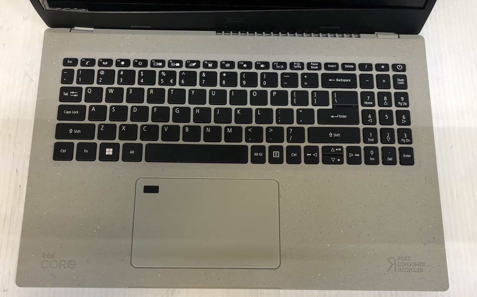 Aspire Vero AV15-51-5155 Green Laptop | i5-1155G7 | 8GB | NO SSD/OS *Bad Hindge*