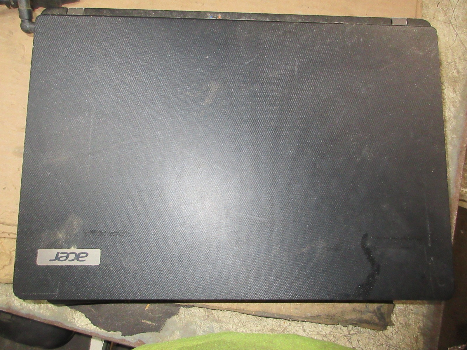 LOT 2 Acer TravelMate P215-51 i5-8250U 1.60GHz 8GB RAM 15.6″ HD NO OS