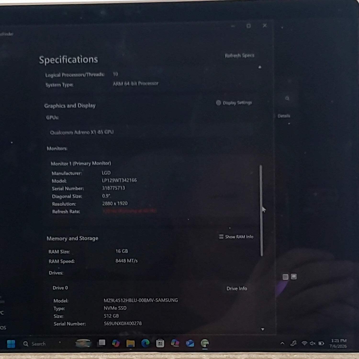Microsoft Surface Pro 11 2076 13″ Snapdragon X Plus 3.4GHz 16GB RAM 512GB SSD