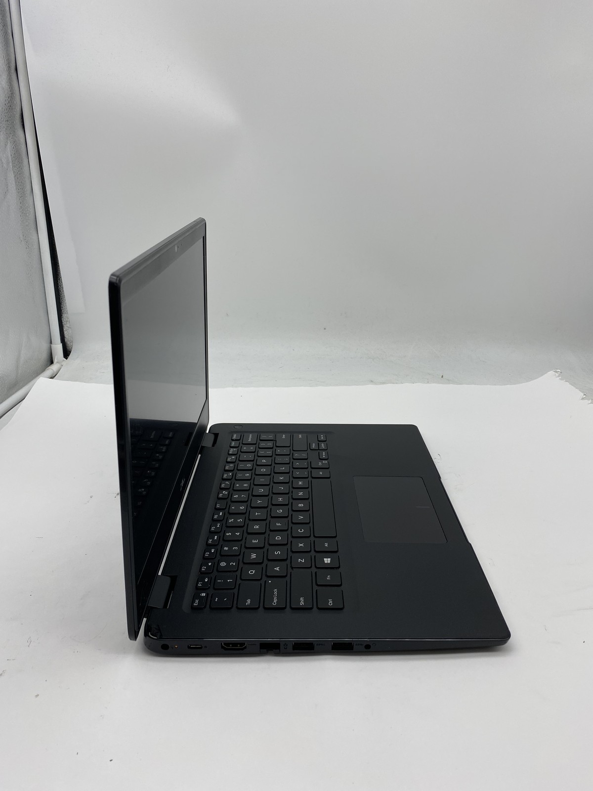 Dell Latitude 3400 Laptop Core i7 8565U 1.8GHz 8GB RAM 256GB SSD W11P MX130