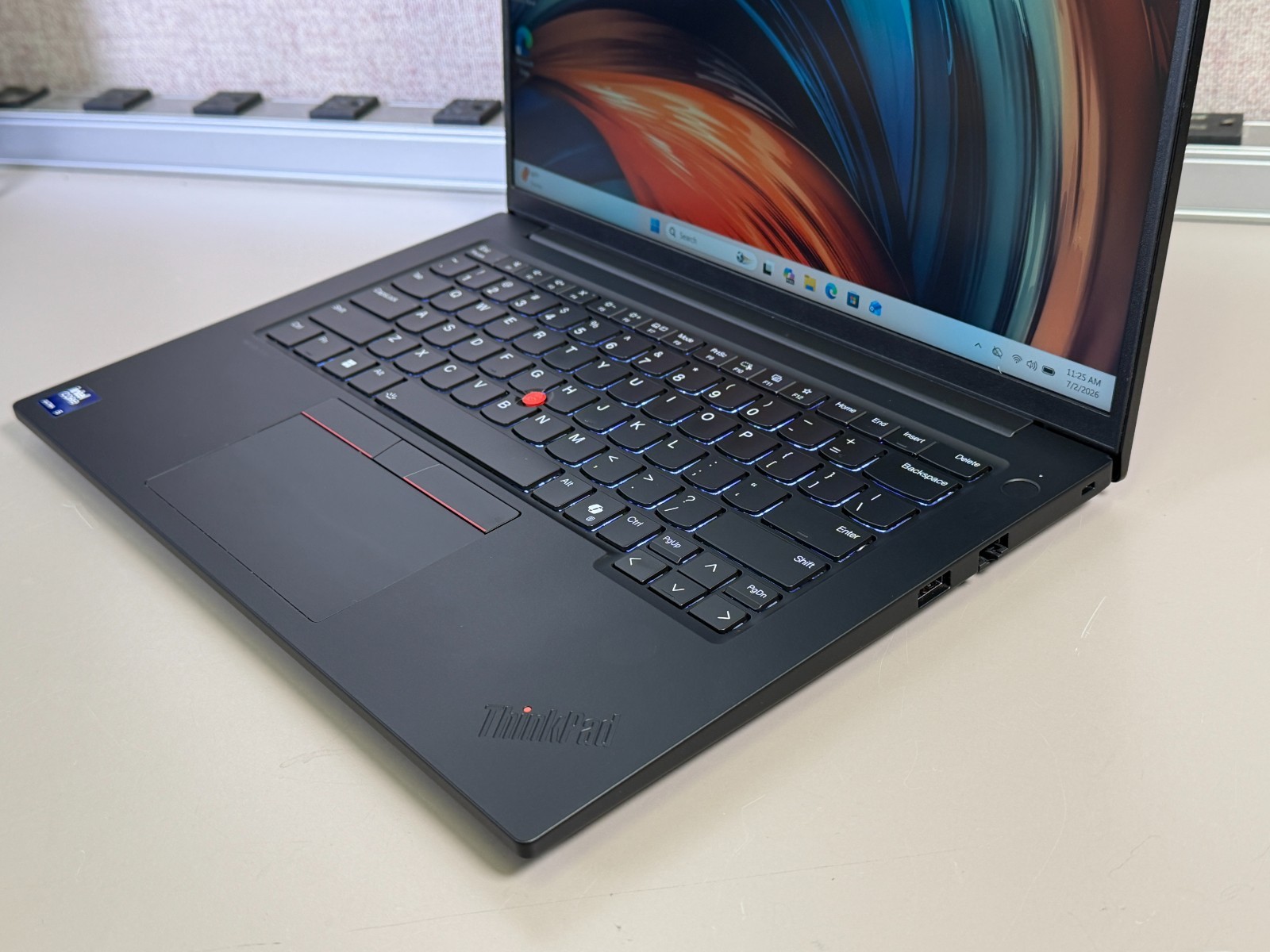 2024 LENOVO THINKPAD P14s GEN 5 14″ CORE ULTRA 5 125H 16GB 512GB SSD RTX 500 ADA