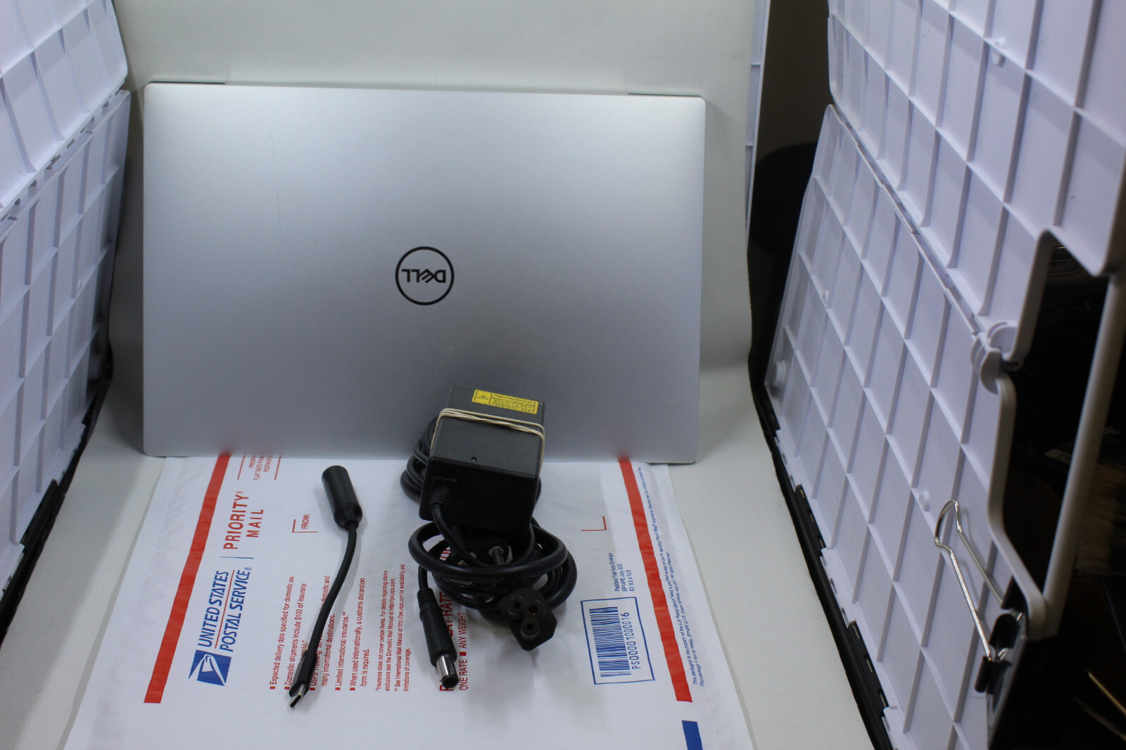Dell XPS 13 9310 Laptop – FHD+ Intel i5-1135G7, 16GB RAM, 256GB SSD, 84% Battery