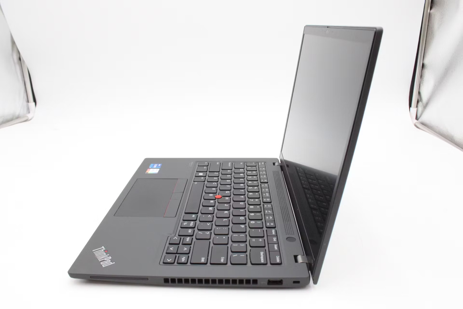 Lenovo ThinkPad T14 Gen 3 Used 14″ i7-1260P, 512GB NVMe, 16 RAM