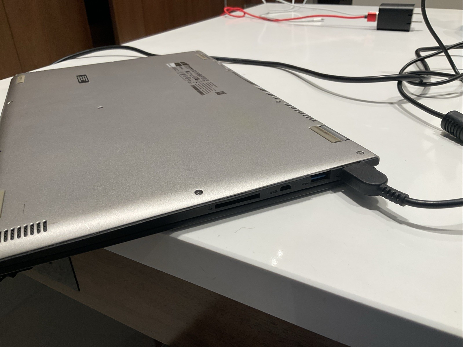 Intel Core I7 – 4510u. CPU @ 2.0p GHz 8.00 GB