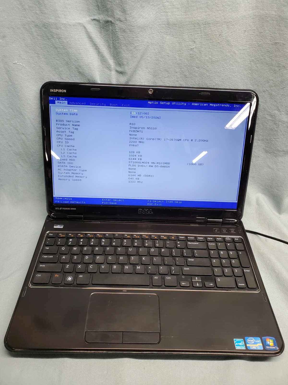 Dell Inspiron N5110 i7 2670QM 2.20GHz/ 6GB/ 1TB HDD/ 1366×768 #2761