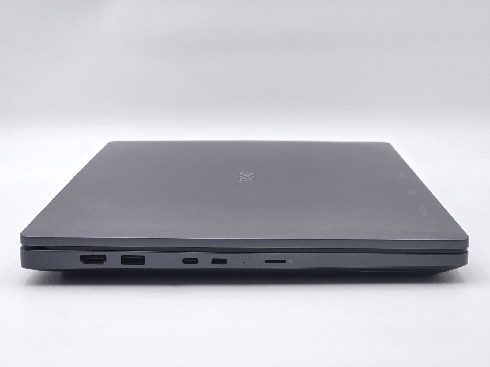 Dell Pro Max 16″ FHD+ Touch ULTRA 7 265H 512GB 32GB W11P RTX PRO 2000 Blackwell
