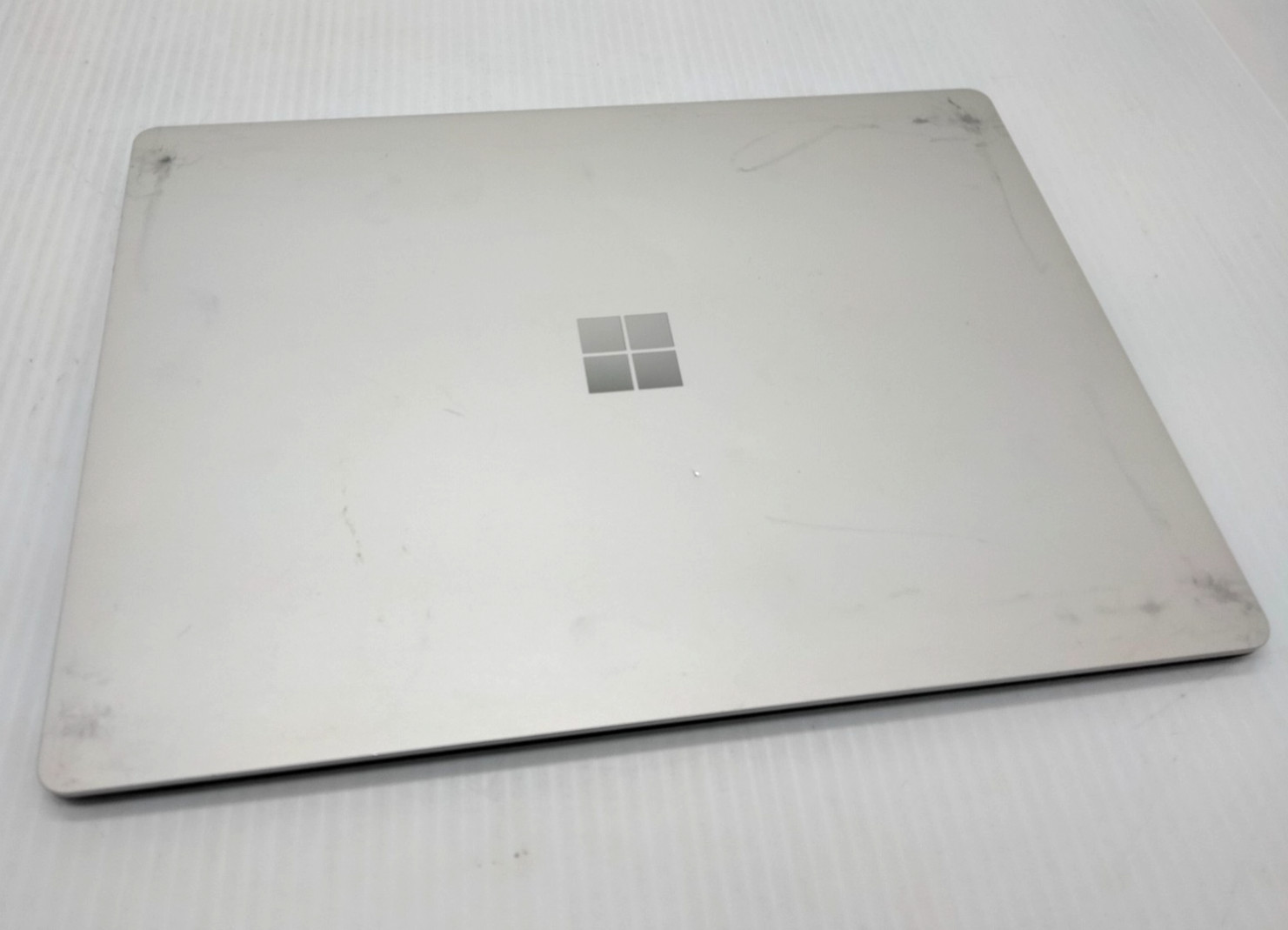 Microsoft Surface 1769 13.5” Touch i7-7660U 16GB RAM 512GB SSD Win 11 laptop