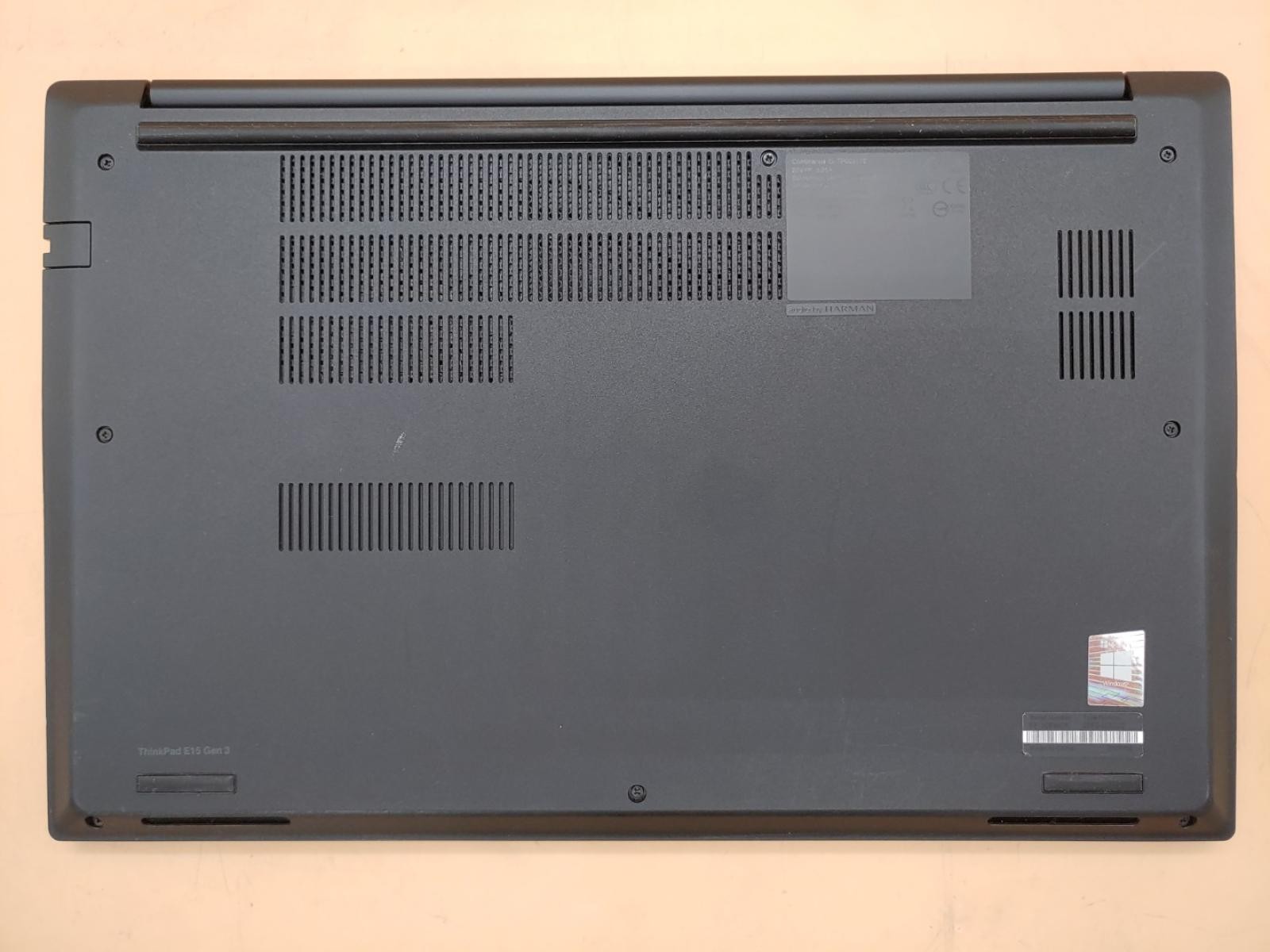 Lenovo ThinkPad E15 Gen 3 15.6″ AMD Ryzen 7 5700U 24GB 512GB Win11Pro *NO A/C*
