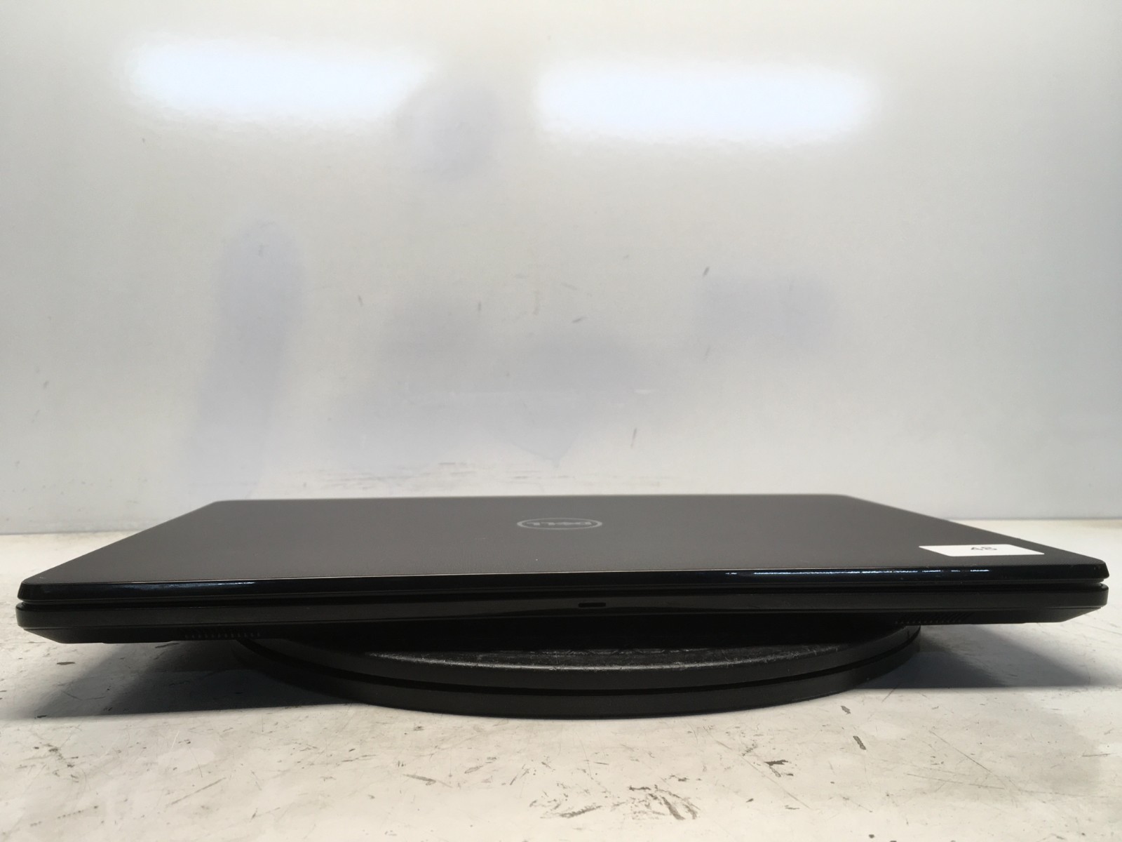 Dell Inspiron 15-3565 AMD A6-9200 2021MHz 4 GB NO HDD