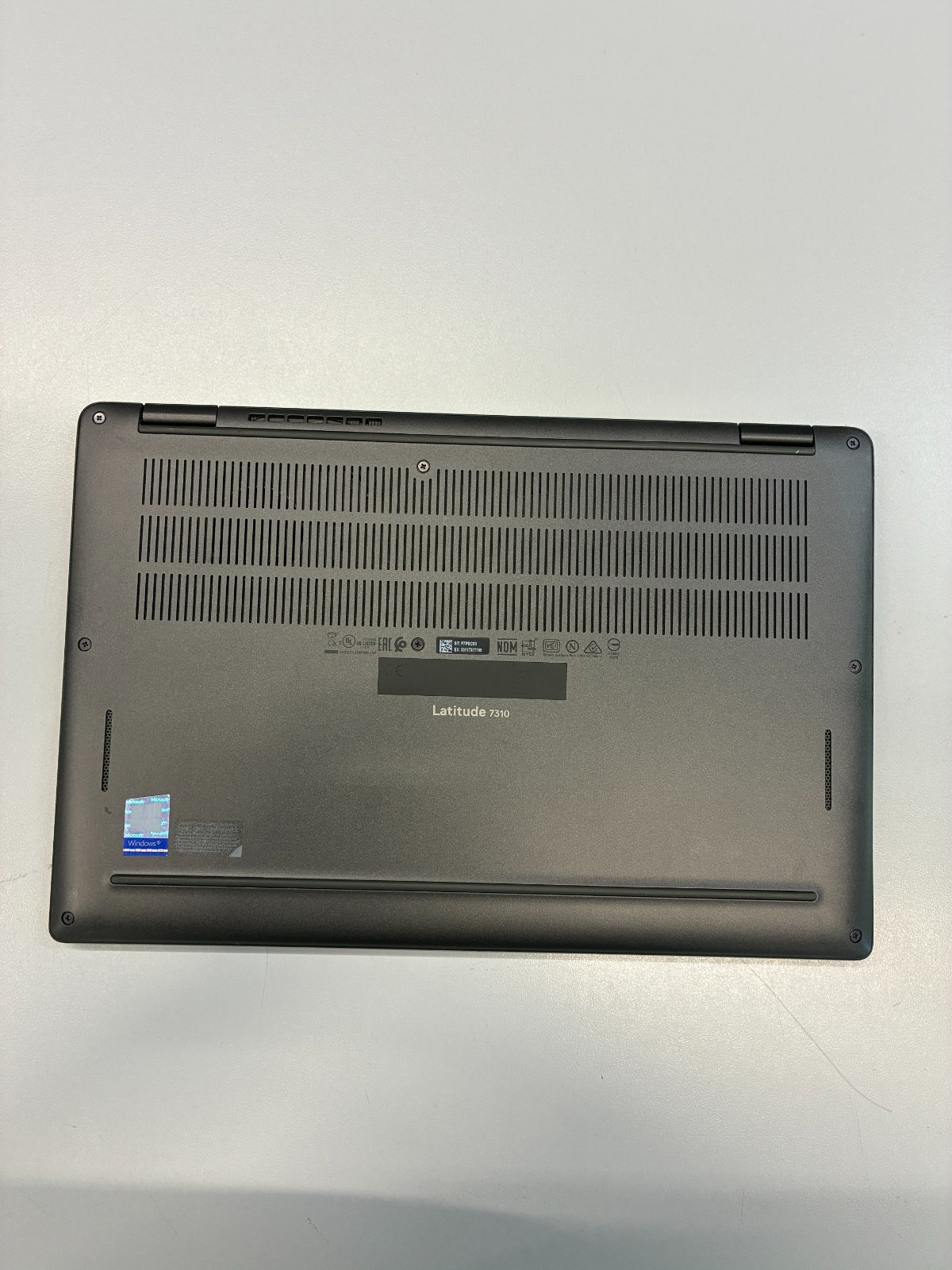 Dell Latitude 7310: 13.3″ / i7-10610U / 16Gb / SSD 512Gb / Win 11 Pro
