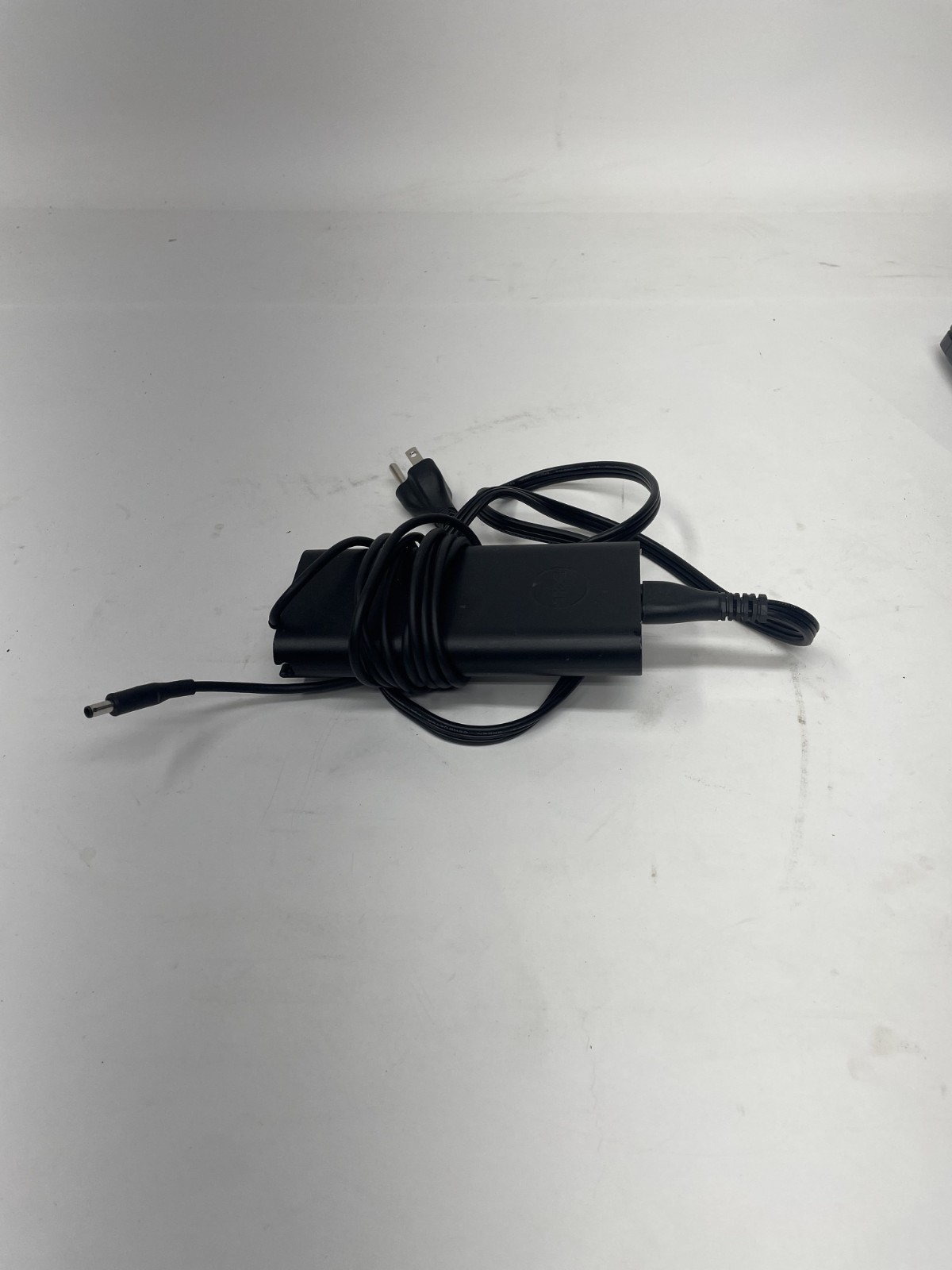 Dell Latitude 3410 Core i3 10110U @ 2.10GHz 512GB SSD