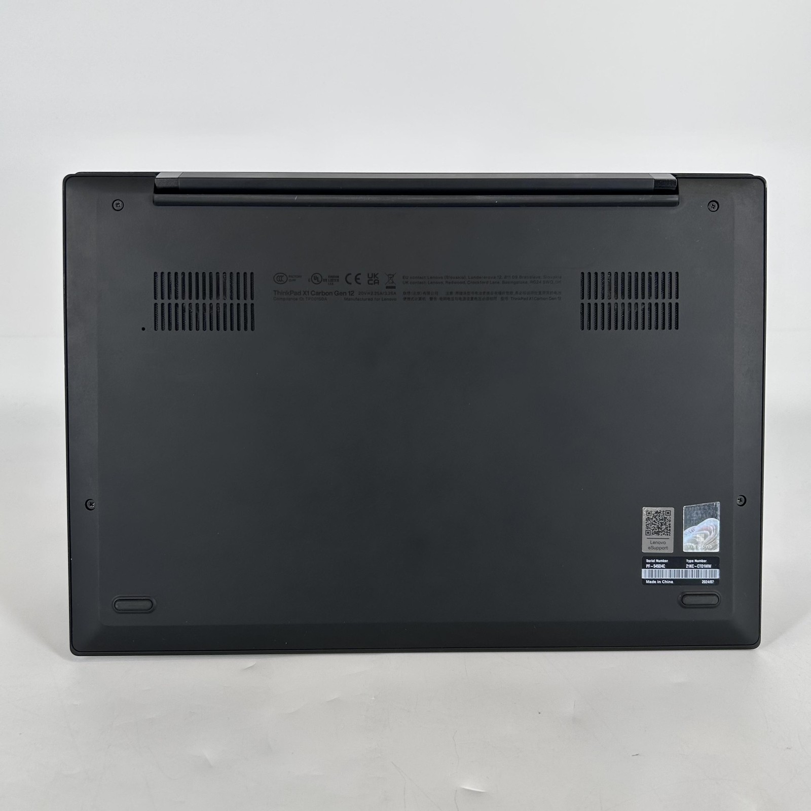 Lenovo ThinkPad X1 Carbon Gen 12 14 QHD+ TOUCH 1.7 GHz Ultra 7 165U 64GB 512GB