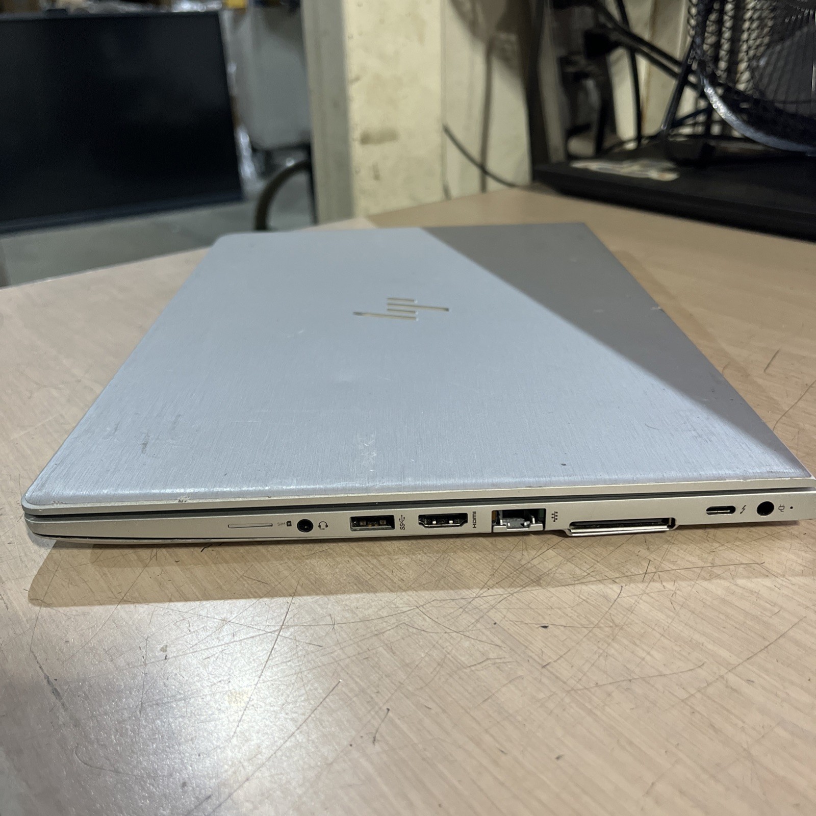 HP ELITEBOOK 840 G5 INTEL CORE I5 8TH GEN 8GB RAM NO HD