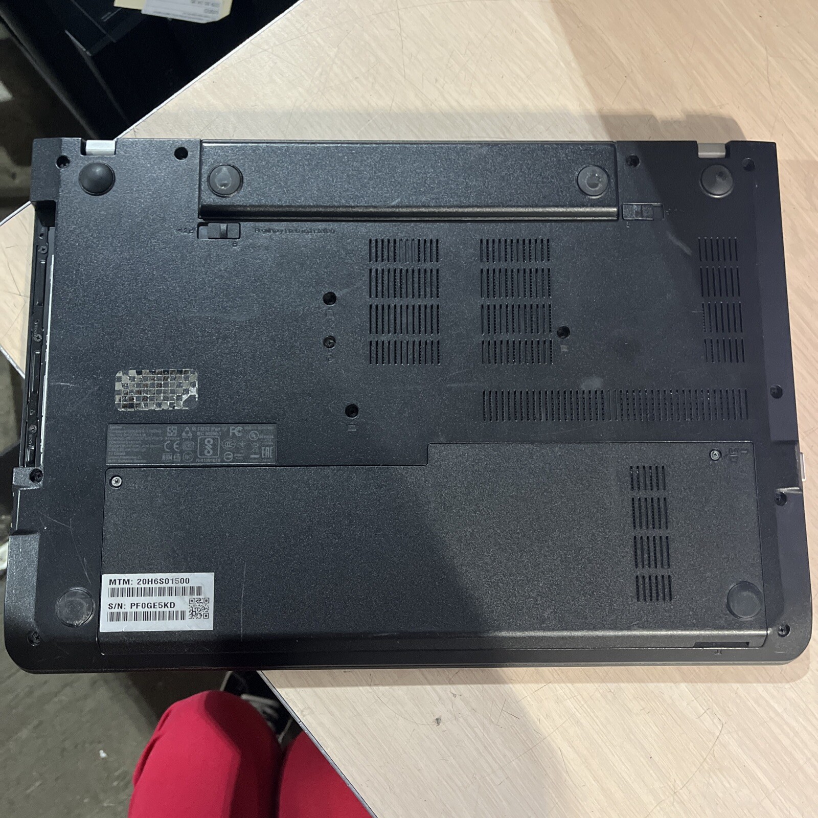 THINKPAD LENOVO E570 INTEL CORE I5 7TH GEN 8GB RAM NO HD –