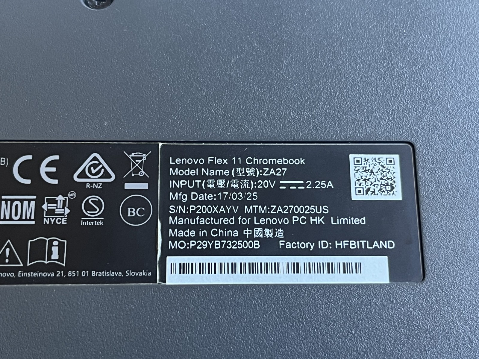 Lenovo Flex 11 ZA27 Chromebook 2-in-1 Laptop/Tablet