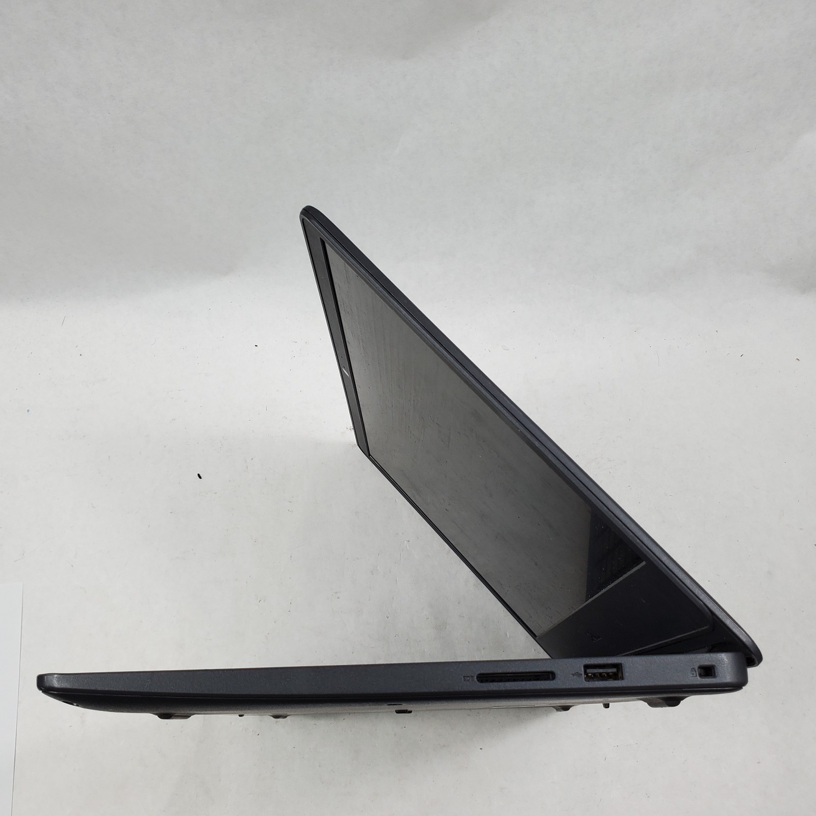 DELL VOSTRO 3400 INTEL CORE i5-1135G7 2.4GHz 8GB RAM 256GB SSD 1TB HDD *READ