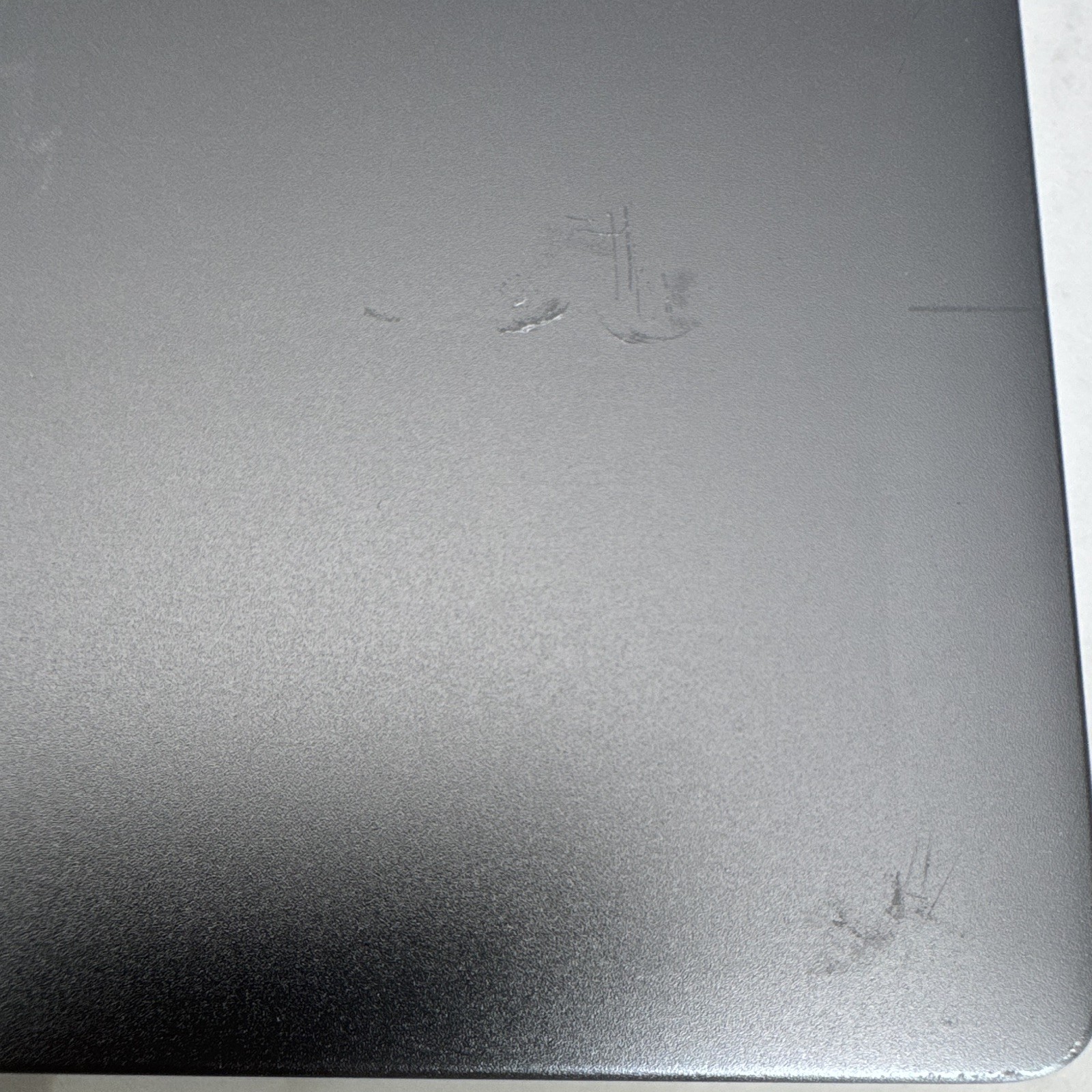 Dell Latitude 7440 14″ FHD+ i7-1365U vPro 16GB 256GB SSD Excellent Battery Win11