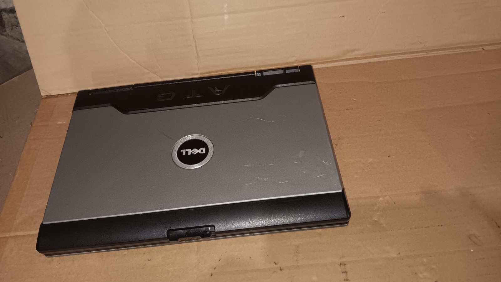 Dell Latitude D630 ATG Rugged Laptop Intel C2D @ 2.20 GHz 80 GB HD 14 LCD Screen