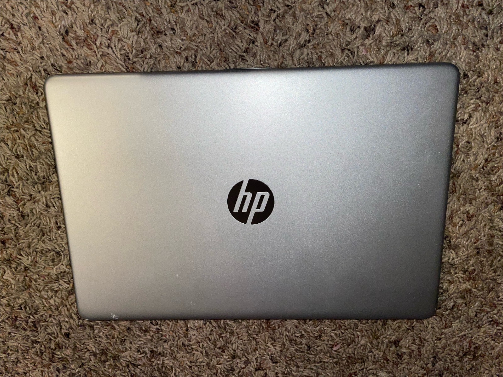 Hp 15-dy1027od Laptop 15.6″ i7 256GB SSD 8GB Memory