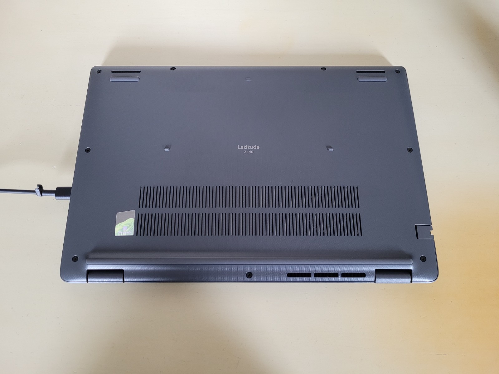 Dell Latitude 3440 14″ FHD Core i5-1335U(10-Core) 512GB NVMe SSD 16GB RAM Win11P