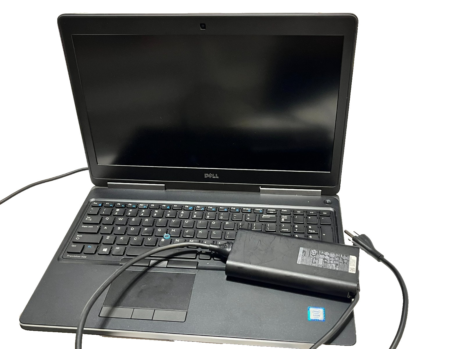 Dell Precision 7520 Business Gaming Laptop Xeon 3.1Ghz 32GB NVIDIA Quadro M2200