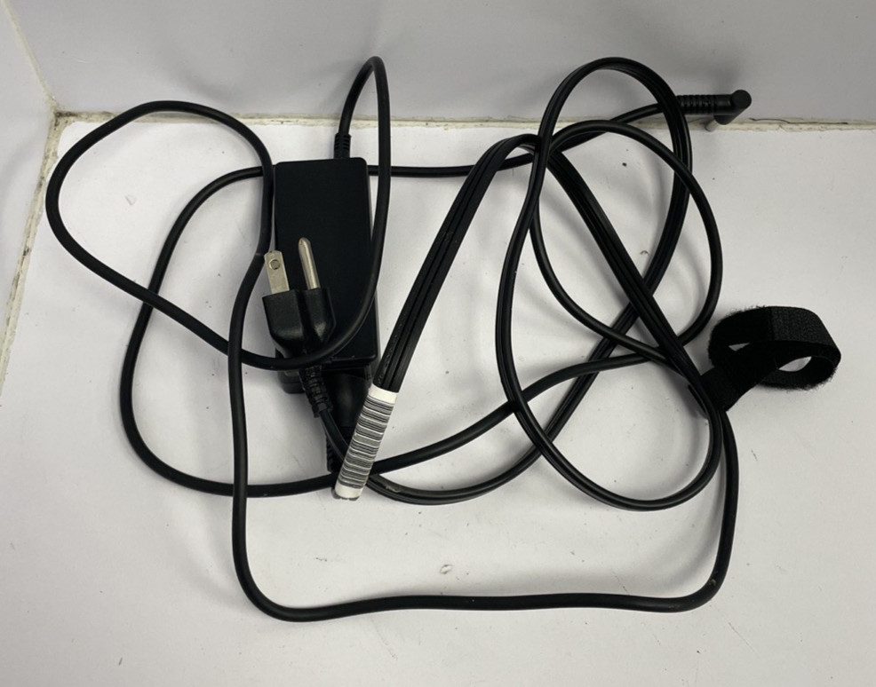 Hp Touch Screen Laptop 14-dq0080nr with Charger