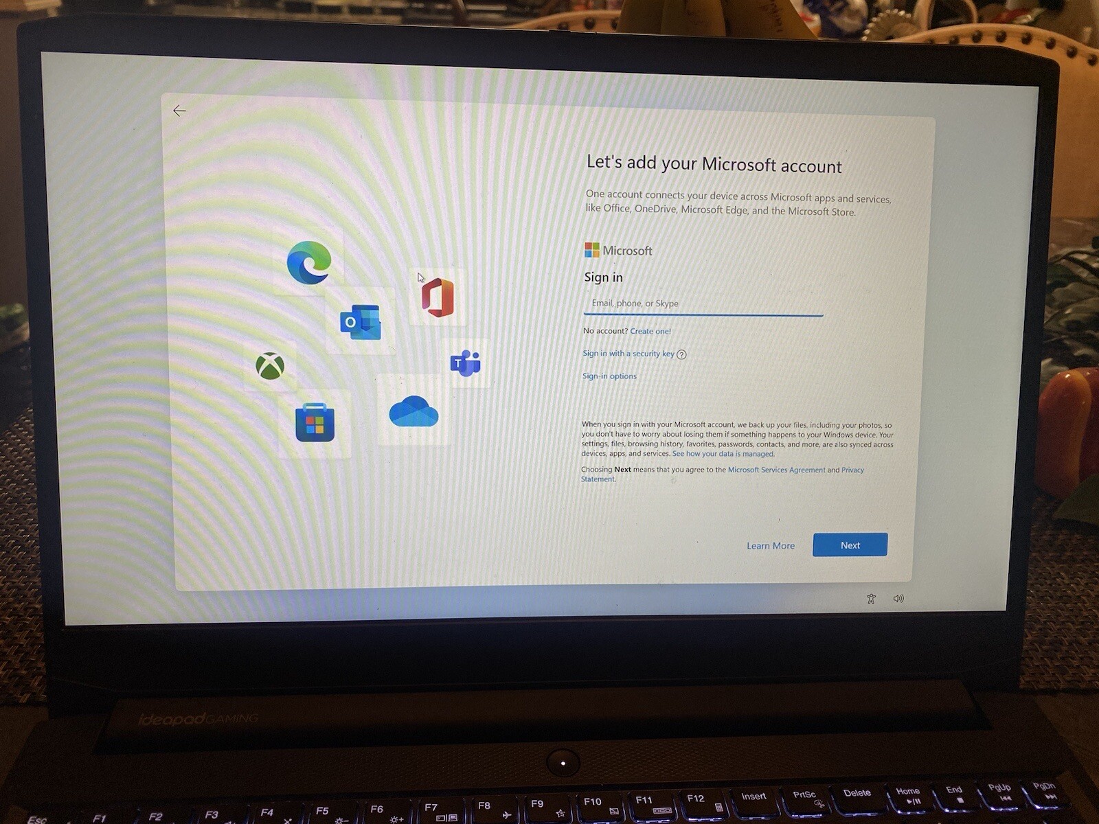 Lenovo IdeaPad Gaming 3 15.6 120Hz AMD Ryzen 5-5600H 16GB RAM 512GB SSD RTX 3060
