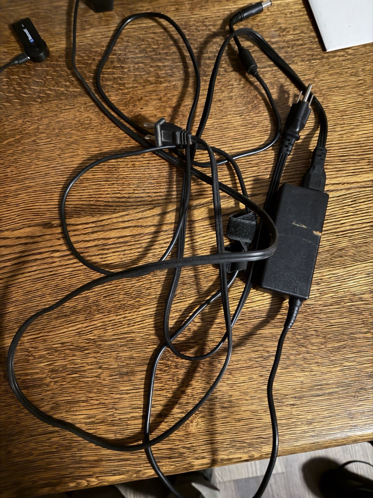 Dell Inspiron 15.6in Black Core i3 Windows 11 Charger