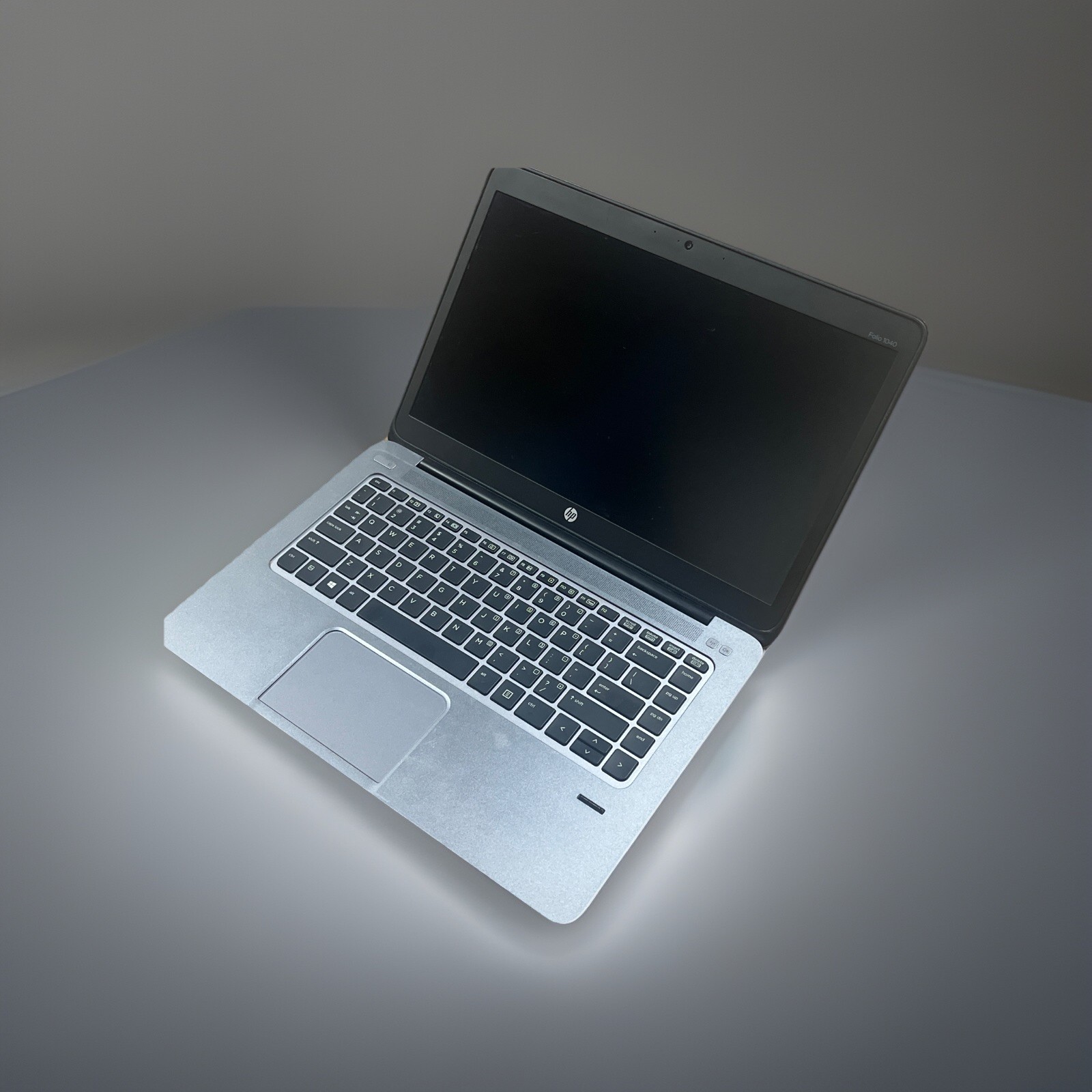HP EliteBook Folio 1040 G1, i5-4300U@ 1.9Ghz, 8 GB, 128GB SSD Touchscreen-READ