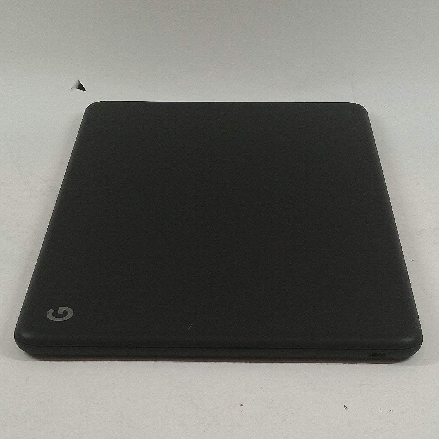 Broken Google Pixelbook Go 13.3″ i5-8200Y 1.3GHz 8GB RAM 128GB SSD READ