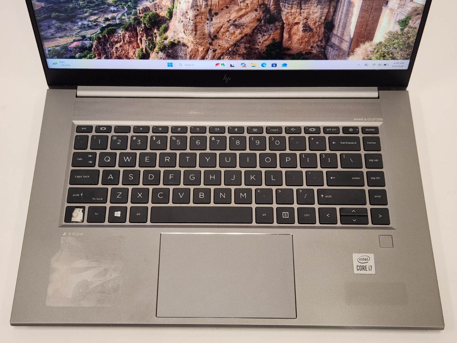 HP ZBook Studio G7 Workstation i7-10750H 2.6GHz 16GB 512GB T1000 W11P *READ*