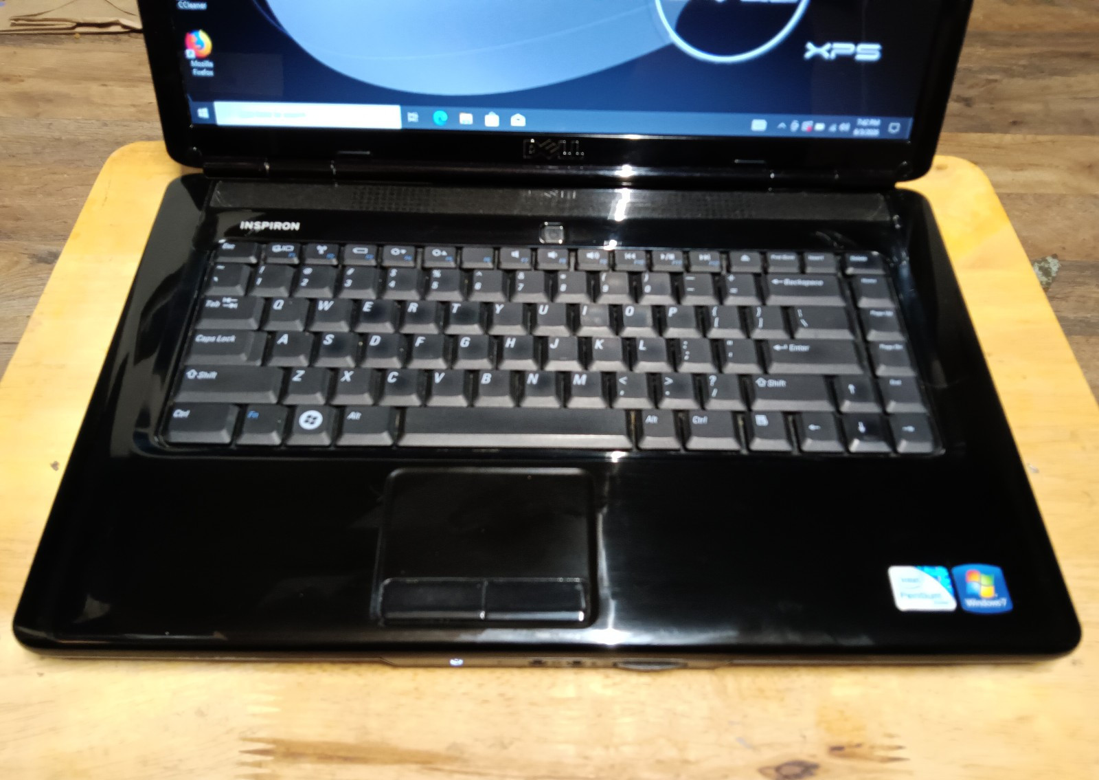 Dell Inspiron 1545/Core2duo P8700 2.53ghz/4gb/500gb/Windows 10 Pro/Vga/BT/15.6