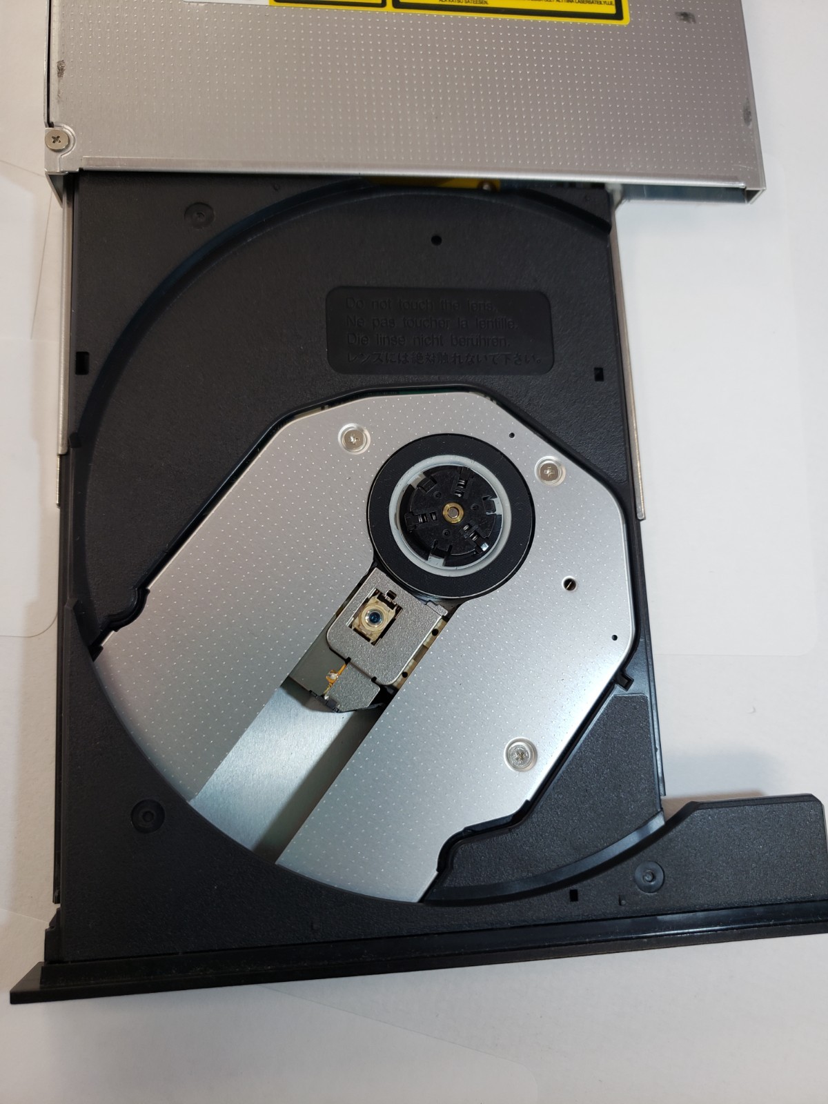 Hitachi LG DVD/CD-RW drive for laptops GCC-4244N. pre-owned
