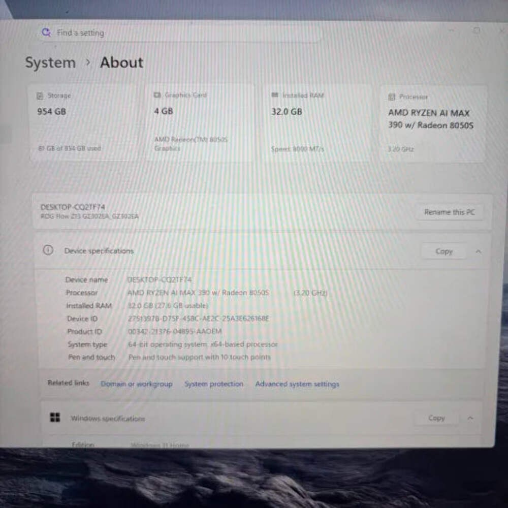 Asus ROG Flow Z13 GZ302EA 13.4″ Ryzen AI Max 390 3.2GHz 32GB RAM 1TB SSD