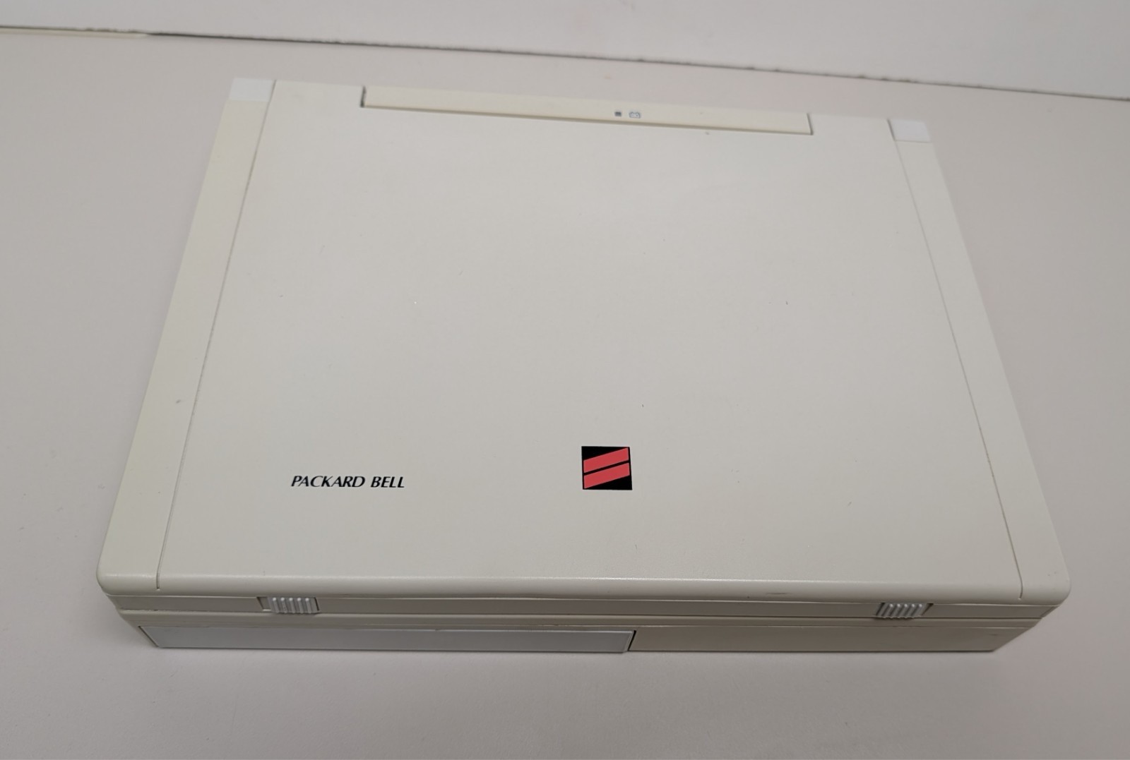 VINTAGE UNTESTED AS-IS Packard Bell Statesman Plus 810415 Laptop *For Parts*