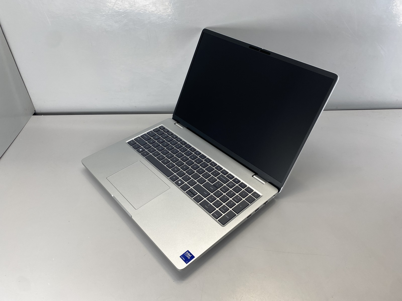 Dell Laptop Pro 16 PC16250 16″ Intel Core Ultra 7 255U 512GB- Silver