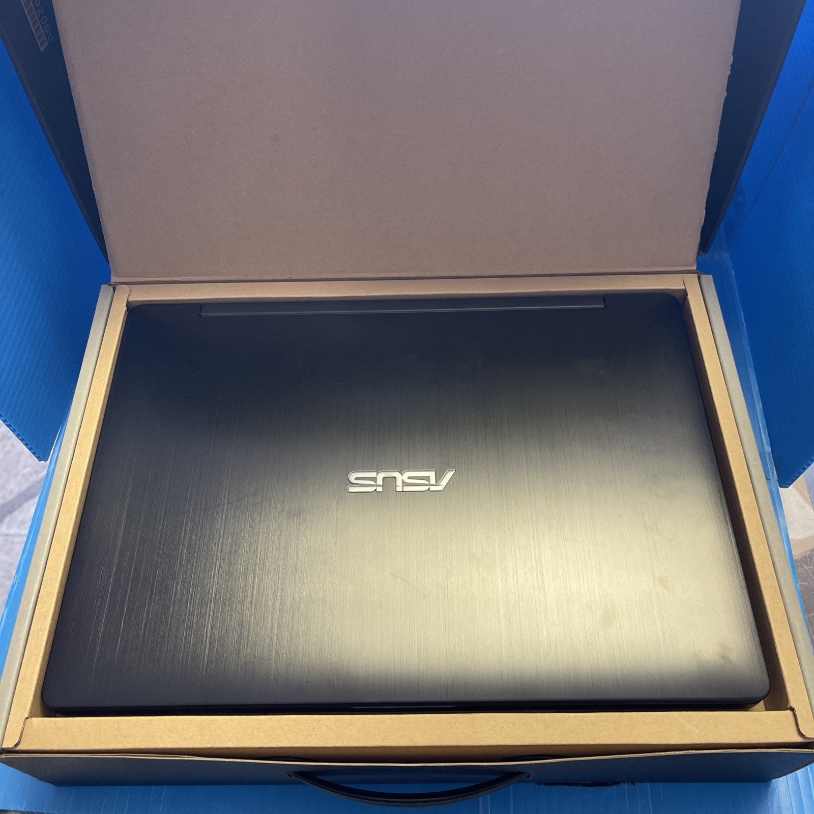 ASUS Q302L 13.3″ Intel Core i3-520U Win10 Home 500GB HDD 6GB RAM