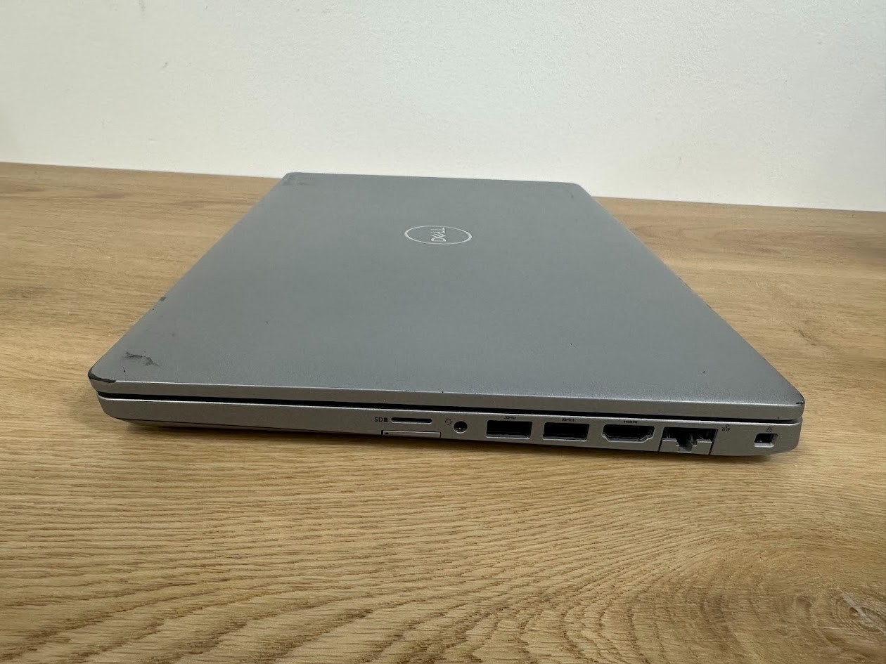 Dell Latitude 5410 Core i7 10810U, 16GB DDR4, Intel UHD, 256GB SSD Battery 100%