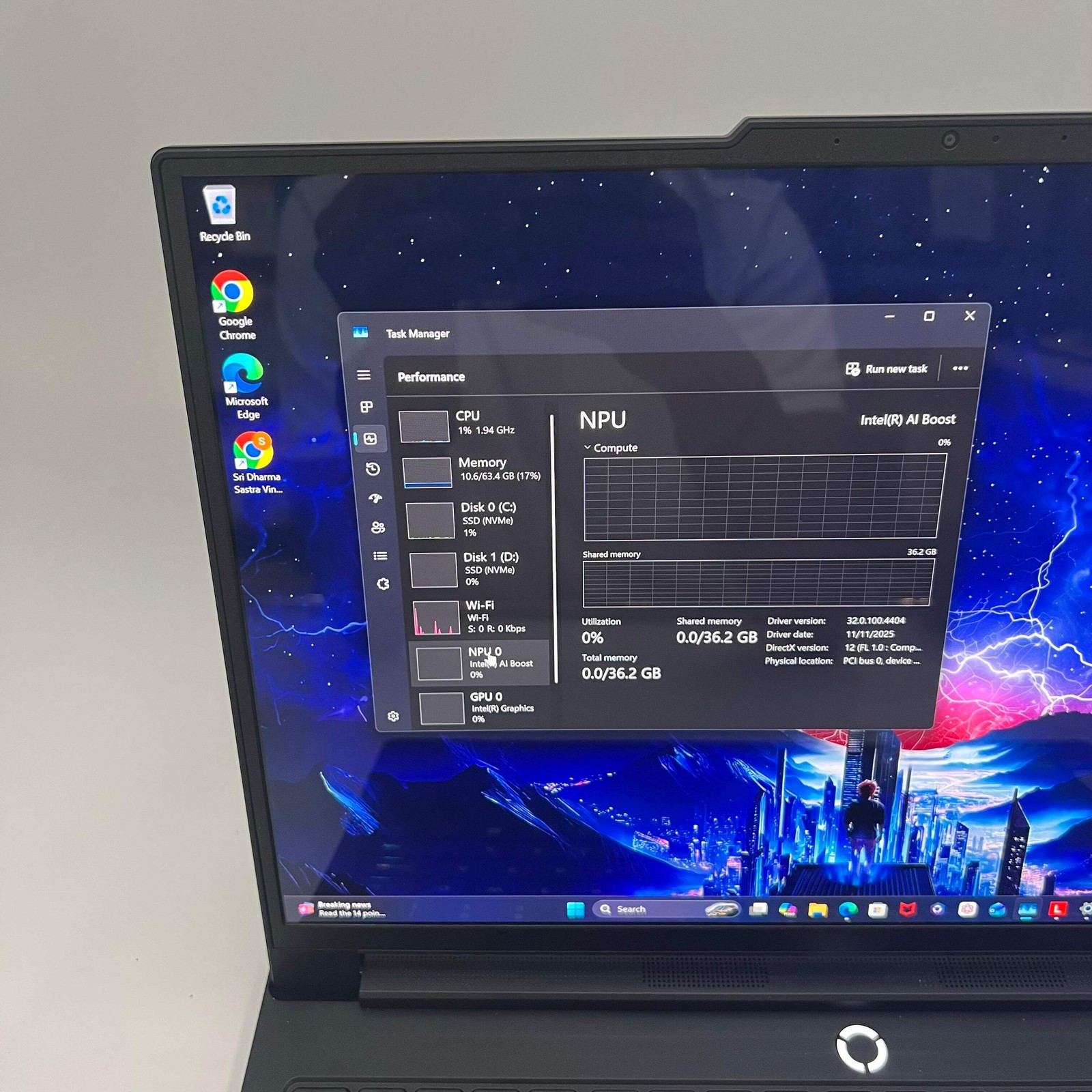 Lenovo Legion Pro 7 16IAX10H 16-inch Ultra 9 64GB RAM 2TB RTX 5090 Laptop Black