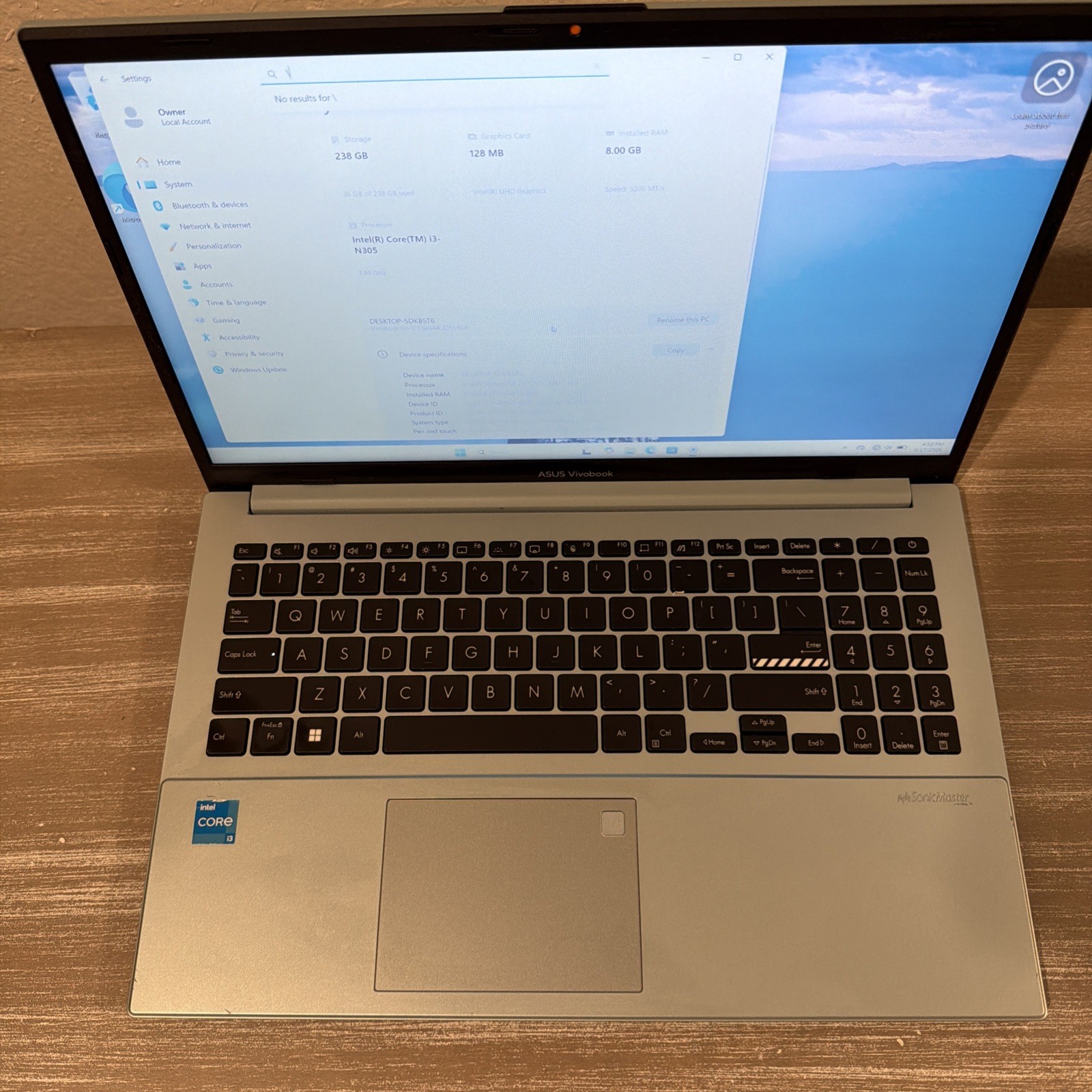 ASUS Vivobook Go 15 E1504GA i3-N305 / 8GB RAM / 256GB SSD / 15.6″ FHD Windows 11