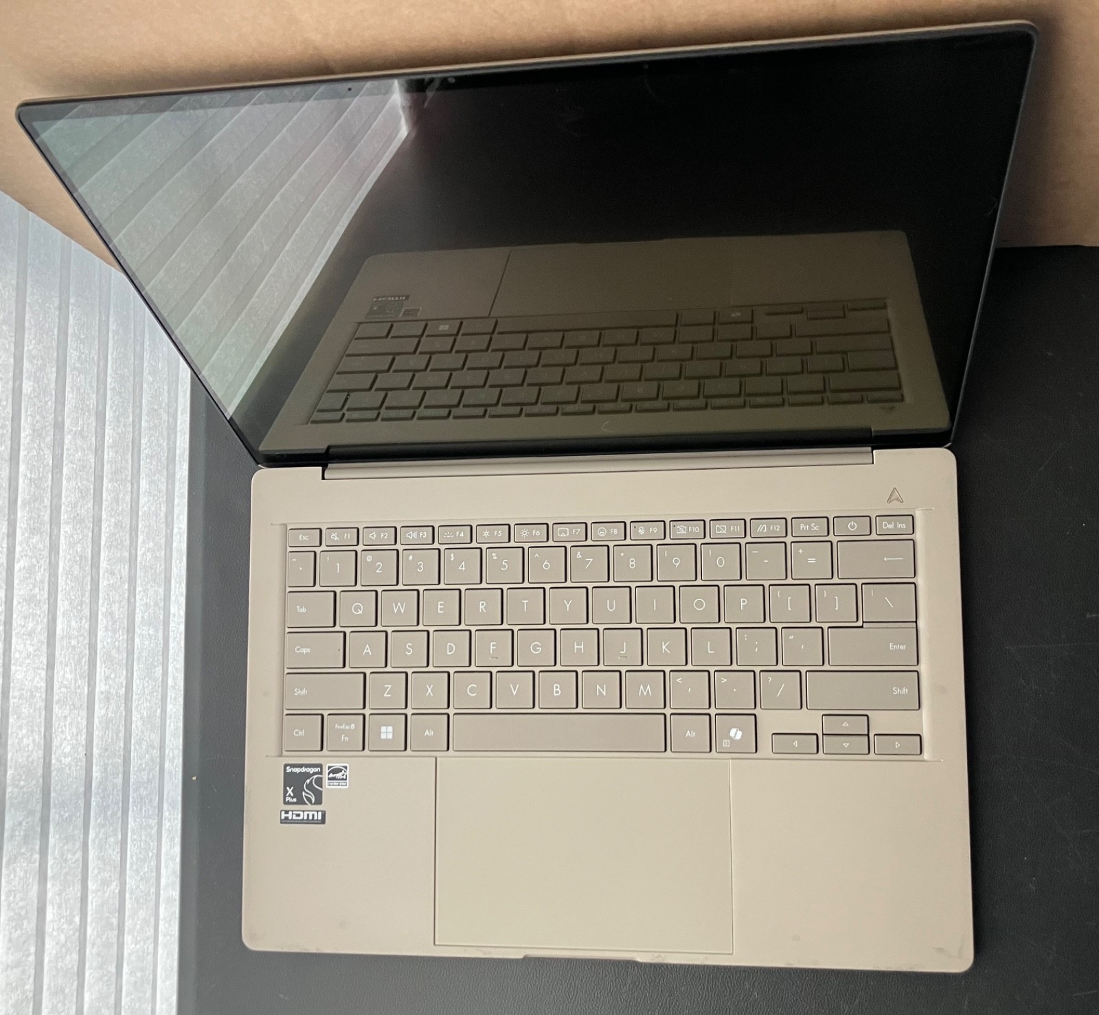 ASUS Zenbook A14 14″ FHD+ OLED Laptop – Snapdragon X Plus 16GB RAM 512GB SSD
