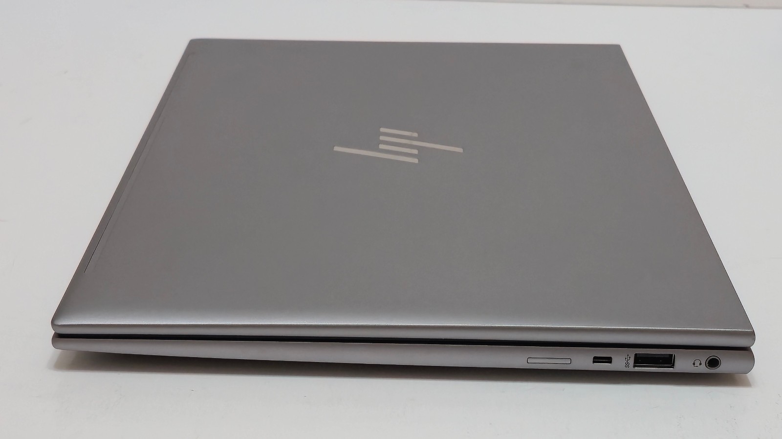 HP ZBook Firefly 14 G10 Workstation i7-1370P 32GB RAM 1 TB SSD 14″ WARRANTY