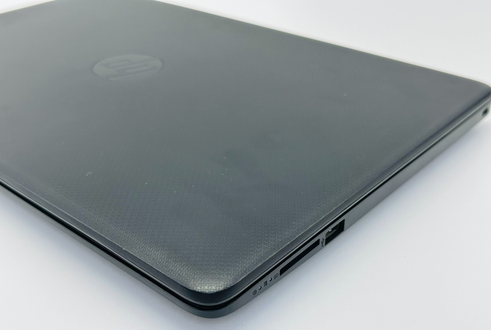 HP 15-DB0043NR AMD A4-9125 2300MHz 4 GB