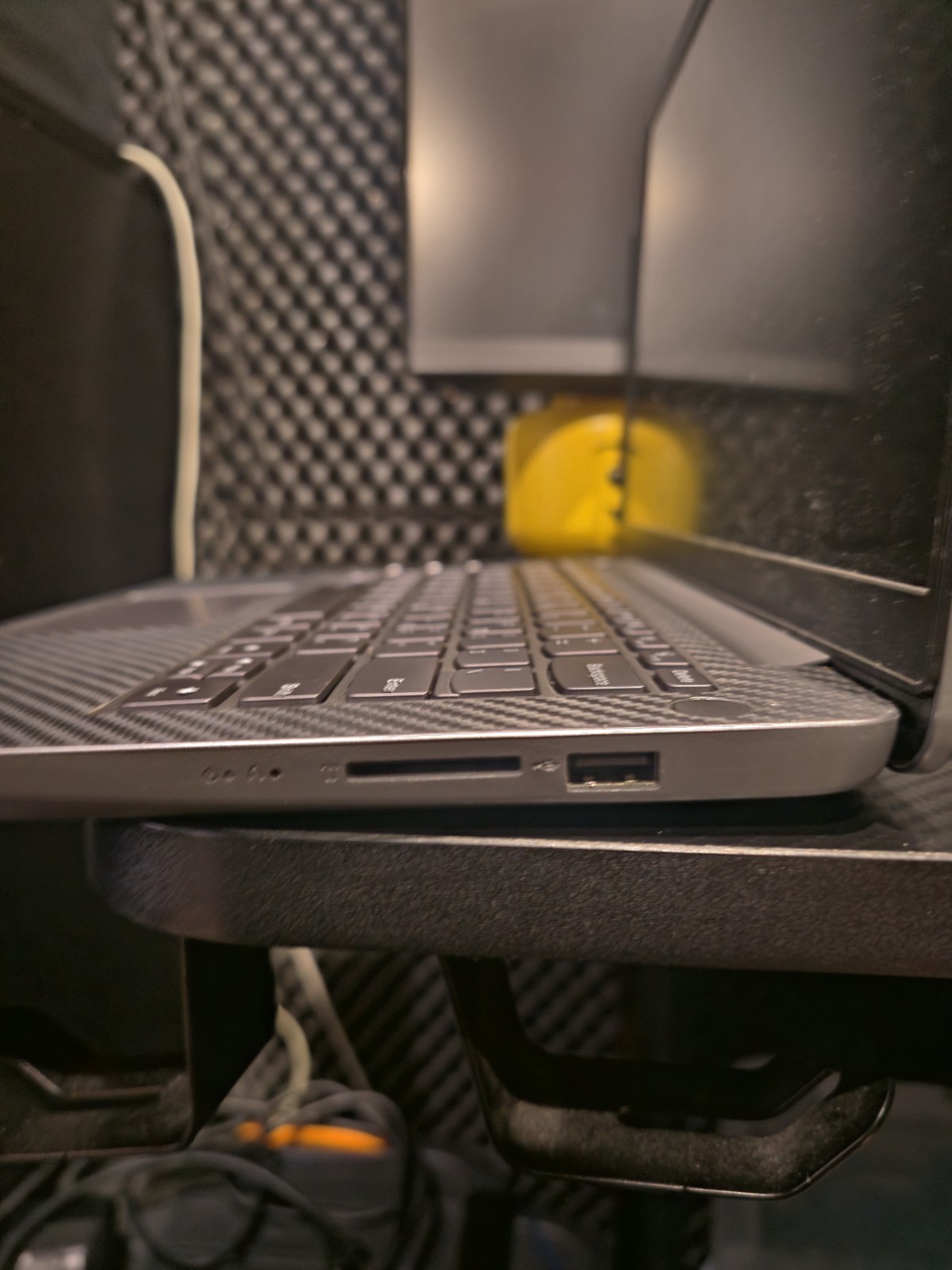 Lenovo IdeaPad 3 14″ Ryzen 3 Laptop | Carbon Fiber Wrap | Case & Charger Include