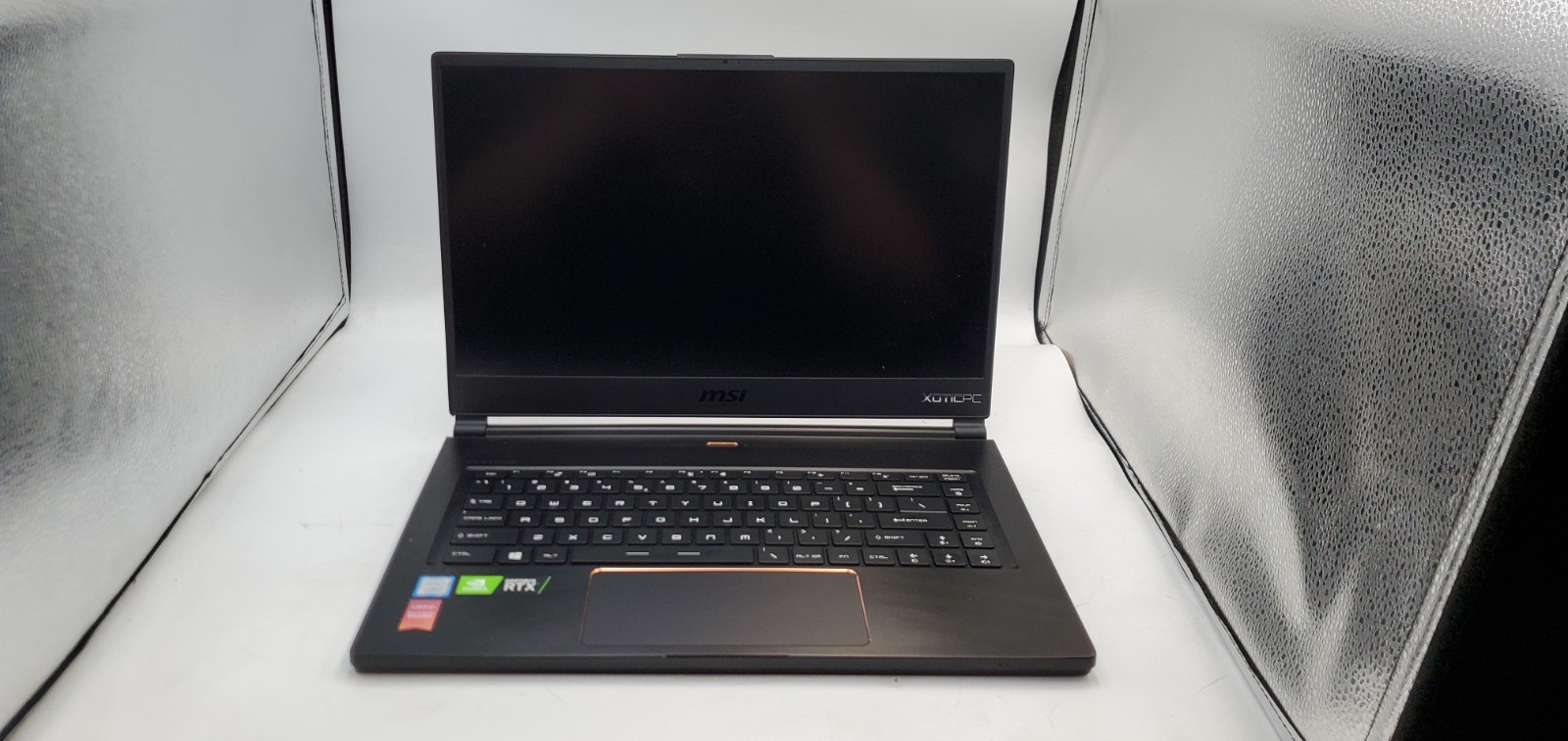 MSI GS65 Stealth 8GS-005US Laptop MS-16Q4 i7-8th Gen No SSD/BAT Boot 2 BIOs