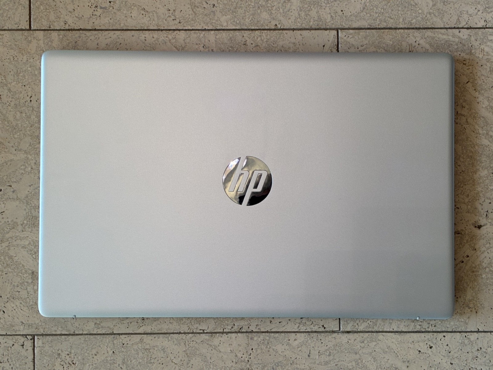 HP Notebook 17-cn0453ng, Silver, 17 inch, 32 GB RAM, 1000 GM SSD Hard Drive