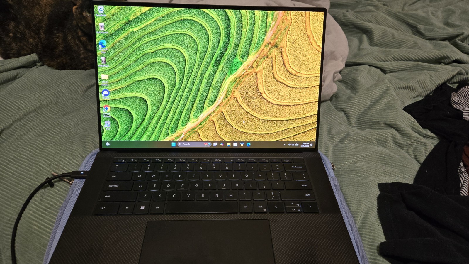 Dell XPS 15 9530 Laptop i7-13700H RTX 4050 16GB 580GB SSD Win11 Silver