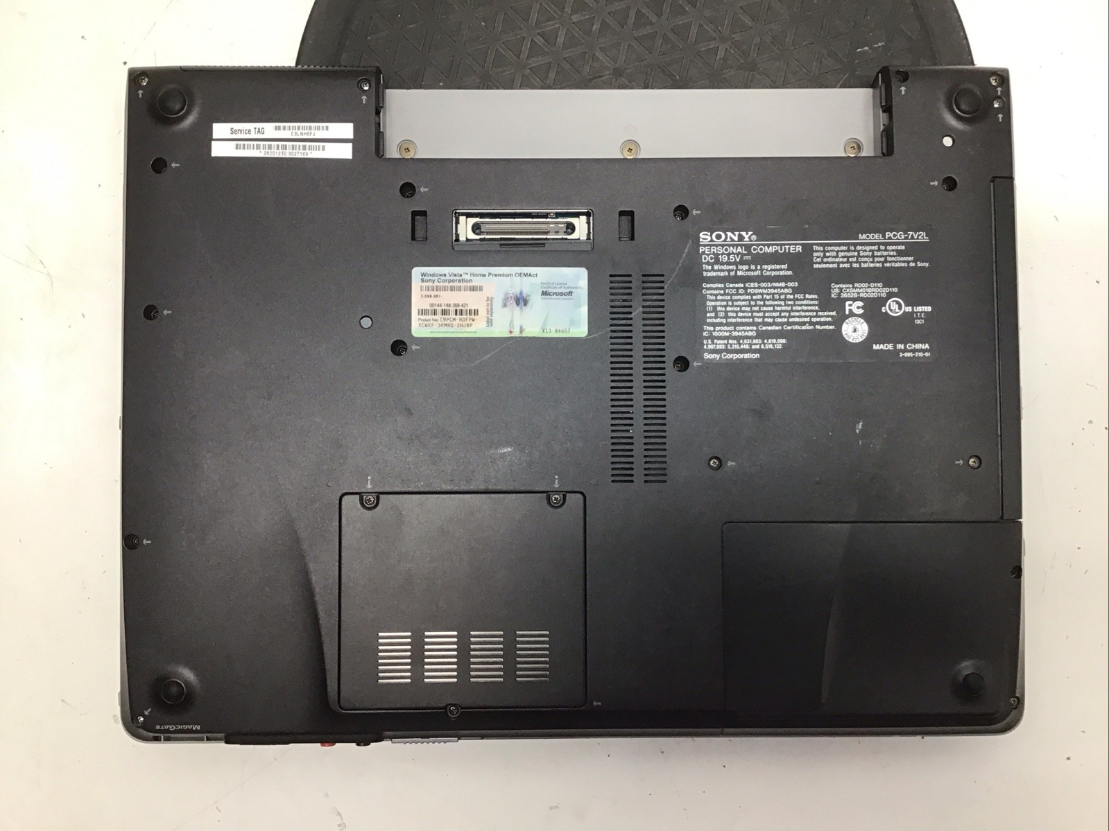 Sony Vaio VGN-FE880E Intel Core 2 Duo T5500 1.66GHz 2 GB NO HDD
